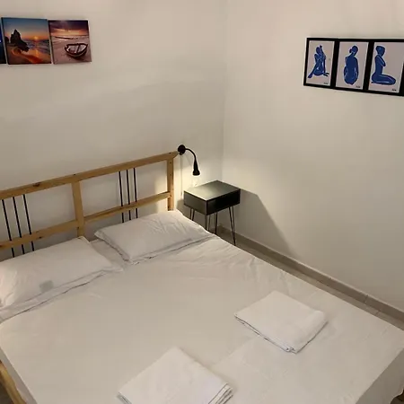 Nefeli's House Apartmán