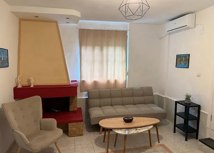 Nefeli's House * Skála Foúrkas